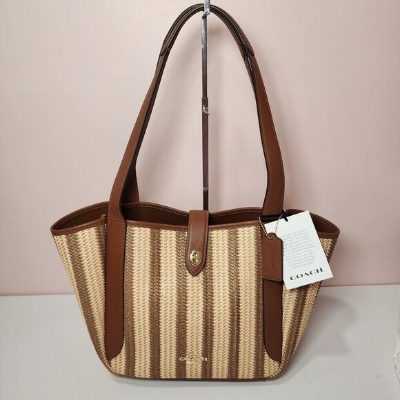 NWT COACH CBG92 Hadley Turnlock Tote Bag Gold/Redwood Multi - Picture 1 of 7